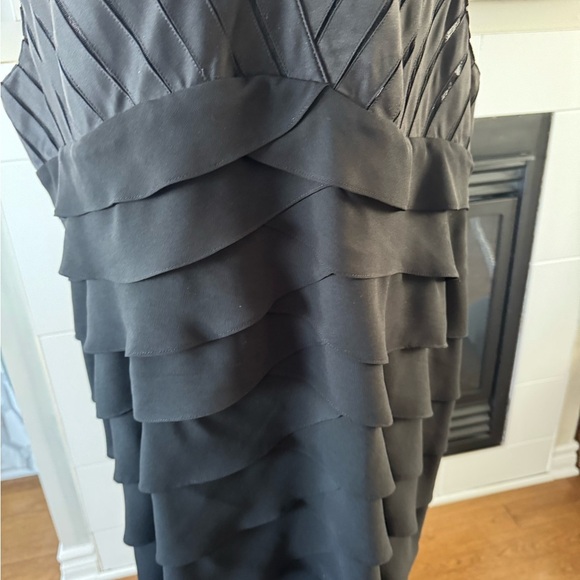 Adrianna Papell Black Tiered Sheath Midi Dress. Ptp 24” lenght 40” - Picture 3 of 7